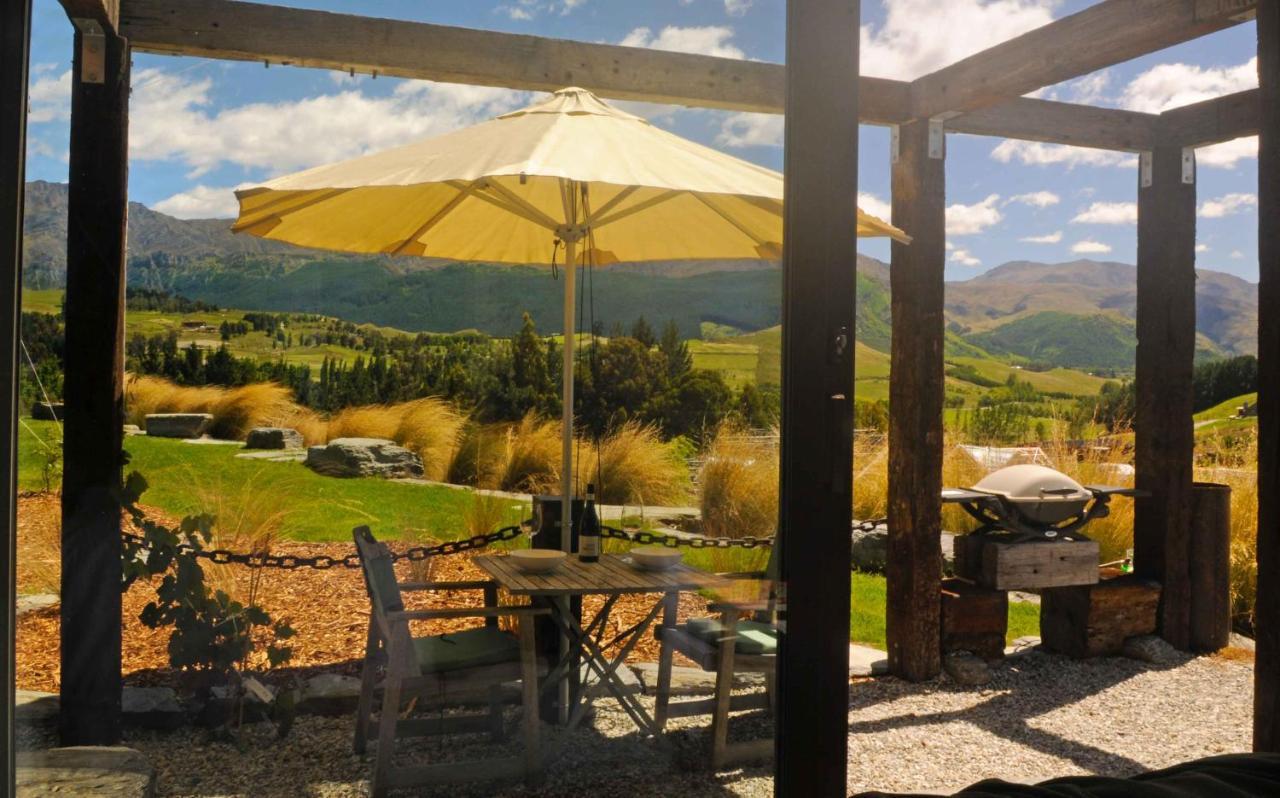 Hawkridge Alpine Suite Куийнстаун Екстериор снимка
