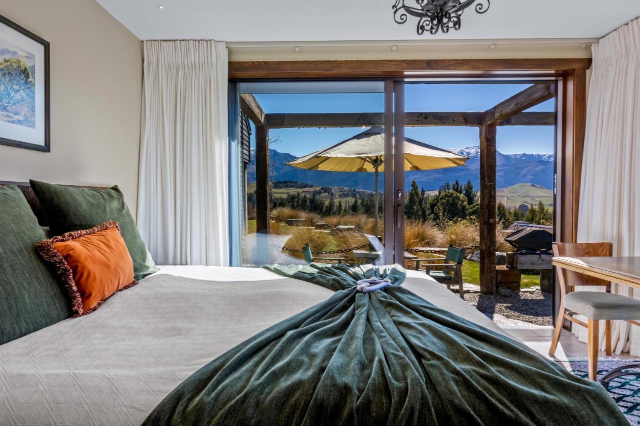Hawkridge Alpine Suite Куийнстаун Екстериор снимка