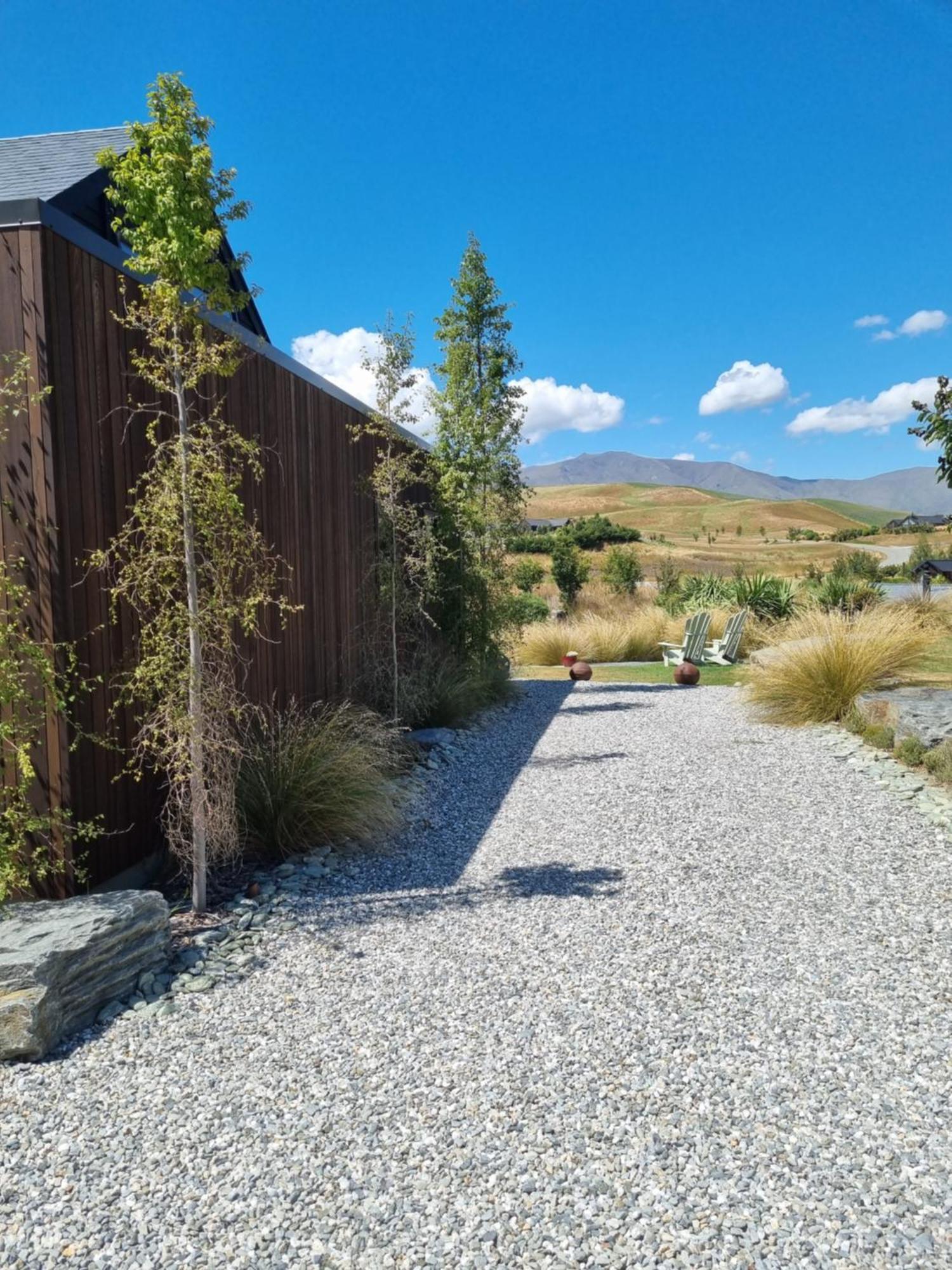 Hawkridge Alpine Suite Куийнстаун Екстериор снимка