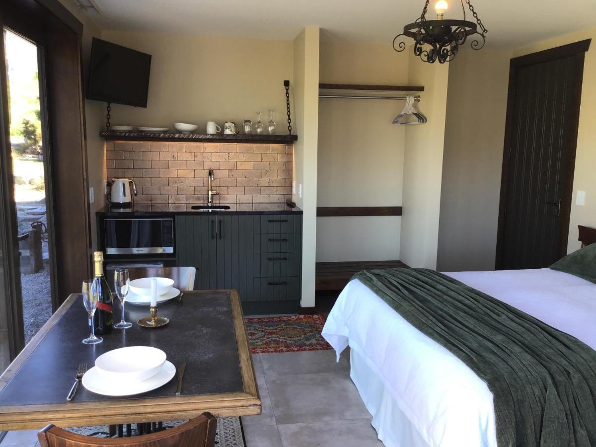 Hawkridge Alpine Suite Куийнстаун Екстериор снимка